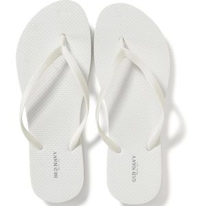 🆕 Old Navy Flip Flops